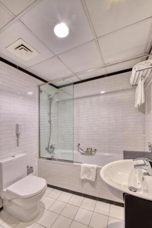 Deluxe One-Bedroom Apartment with Free Beach Transfer